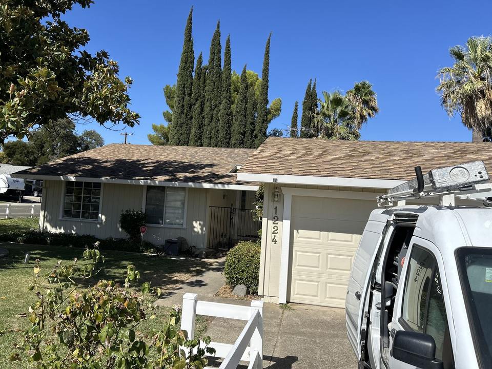 Single-story ranch home exterior repaint, Sacramento area